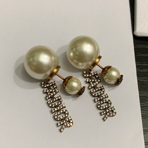 디올 귀걸이 D4014 2020/신상 (정품과 비교가능한 퀄리티)