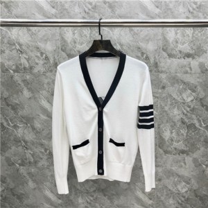 톰브라운 긴팔 가디건 T13502 2023/신상