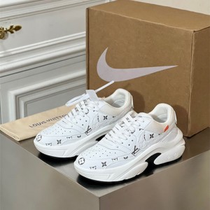 루이비통 남성용 스니커즈 L85506-2 2023/신상