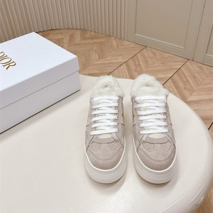 디올 여성용 스니커즈 D40797 2024/신상