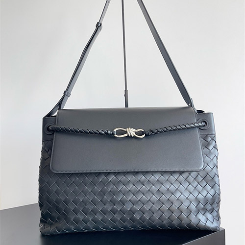 보테가 베네타 라지 안디아모 메신저 805969 2025/신상