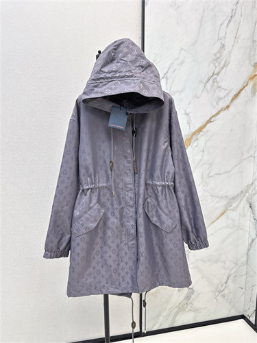 루이비통 후드 바람막이 자켓 L33998 2025/신상
