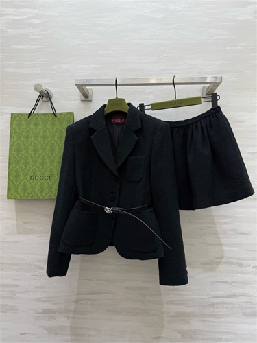 구찌 자켓 스커트 세트 G74201 2025/신상