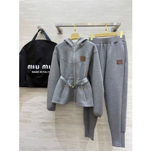 미우미우 트레이닝 세트 M86008 2025/신상