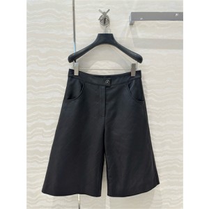 샤넬 양가죽 반바지 C34995 2025/신상