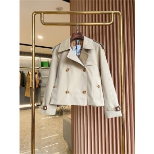 버버리 숏 자켓 B43907 2025/신상