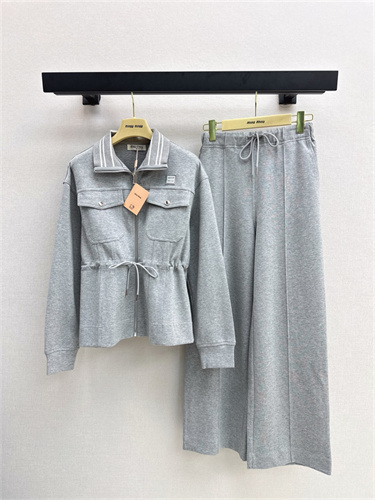 미우미우 자켓 바지 세트 M44207 2025/신상