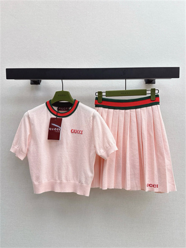 구찌 니트 스커트 세트 G62996 2025/신상