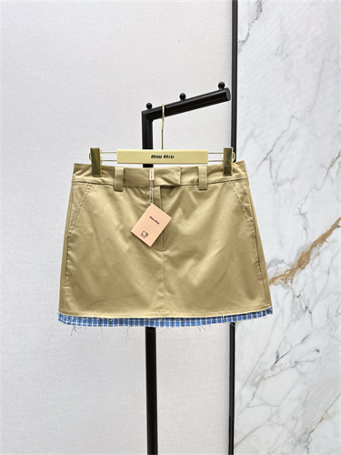 미우미우 스커트 M62606 2025/신상