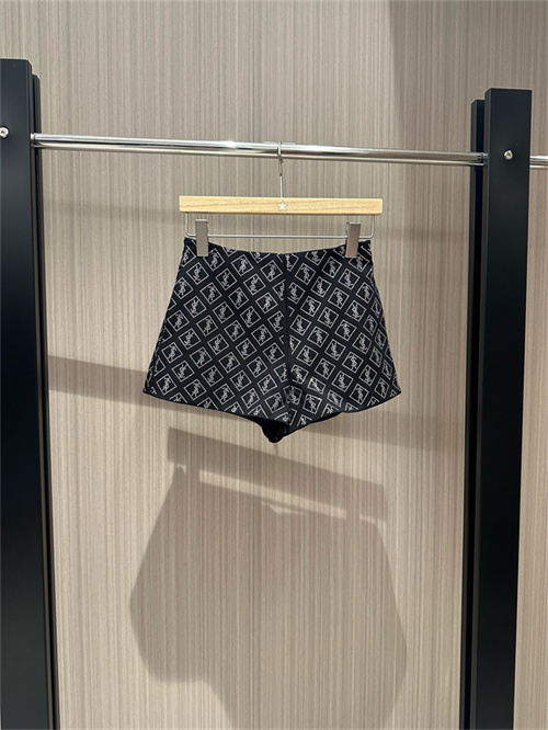 생로랑 반바지 Y52803 2025/신상