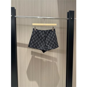 생로랑 반바지 Y52803 2025/신상