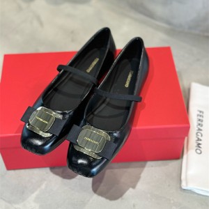 페레가모 여성용 단화 F86623-2 2025/신상