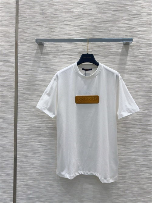 루이비통 반팔 티셔츠 L31757 2025/신상