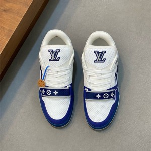 루이비통 남여공용 스니커즈 L92129-2 2025/신상