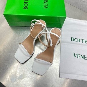 보테가 여성용 샌들 BV47281-2 2025/신상