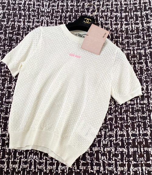 미우미우 반팔 니트 M31996 2025/신상