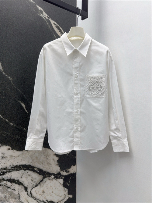 로에베 긴팔 셔츠 L92703 2025/신상