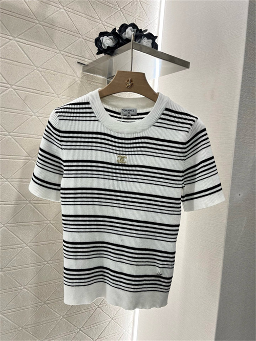 샤넬 반팔 니트 C92306 2025/신상