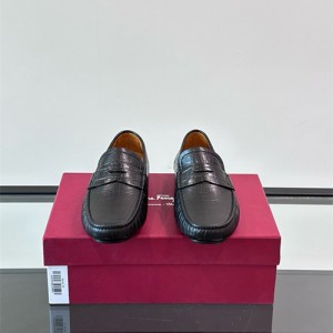 페레가모 남성용 로퍼 F33194-2 2025/신상