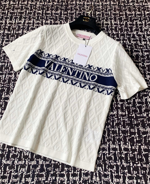 발렌티노 반팔 티셔츠 V91990 2025/신상