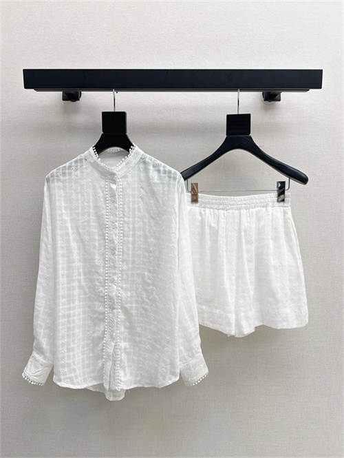 끌로에 긴팔 셔츠 반바지 세트 C53207 2025/신상