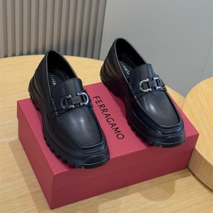 페레가모 남성용 로퍼 F33204-1 2025/신상