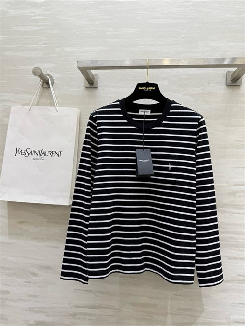 생로랑 긴팔 티셔츠 Y12902 2025/신상