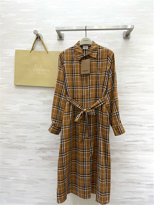 버버리 원피스 B13407 2025/신상