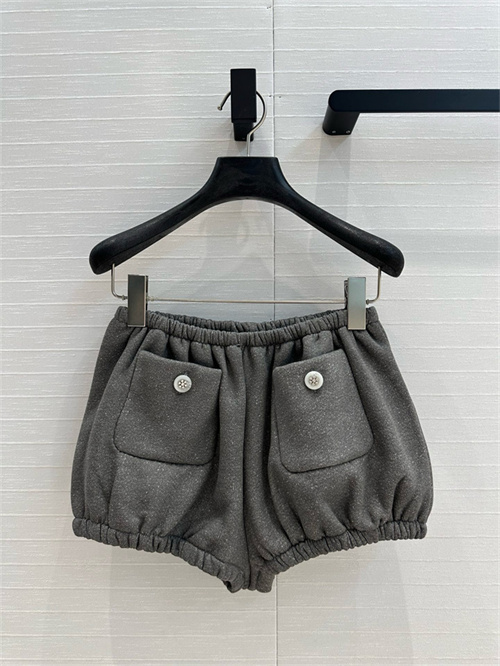 샤넬 반바지 C72904 2025/신상