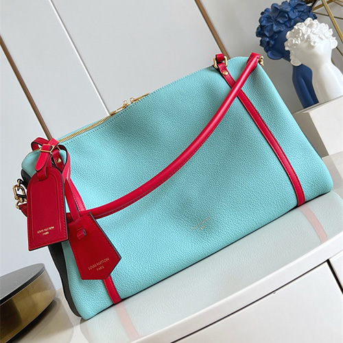 루이비통 크로스백 M13668 2025/신상