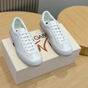 돌체앤가바나 남성용 스니커즈 D85403-1 2025/신상