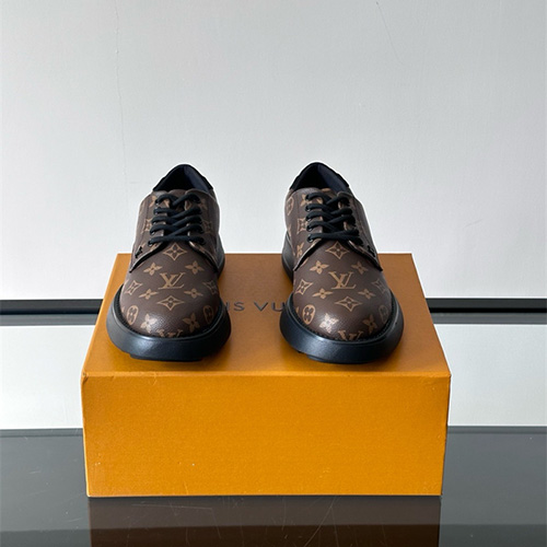 루이비통 남성용 로퍼 L93279-1 2025/신상