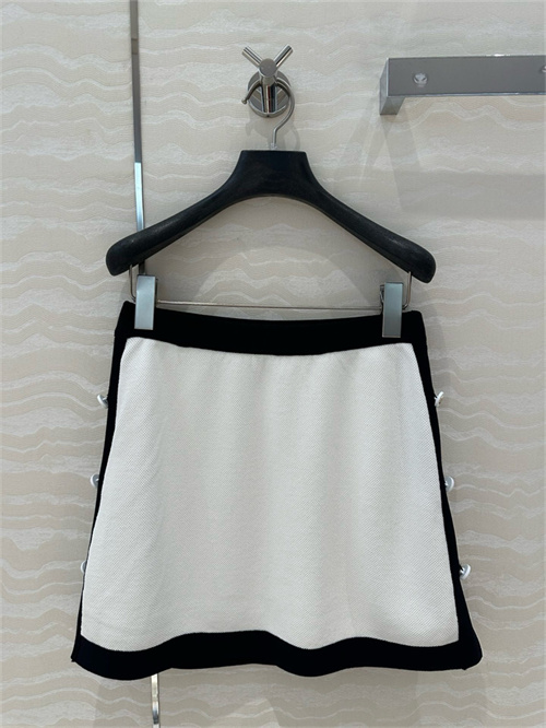 디올 스커트 D02802 2025/신상