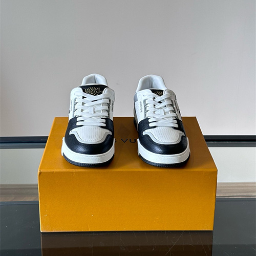 루이비통 남성용 스니커즈 L68432-1 2025/신상