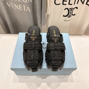 프라다 여성용 슬리퍼 P67895-1 2025/신상