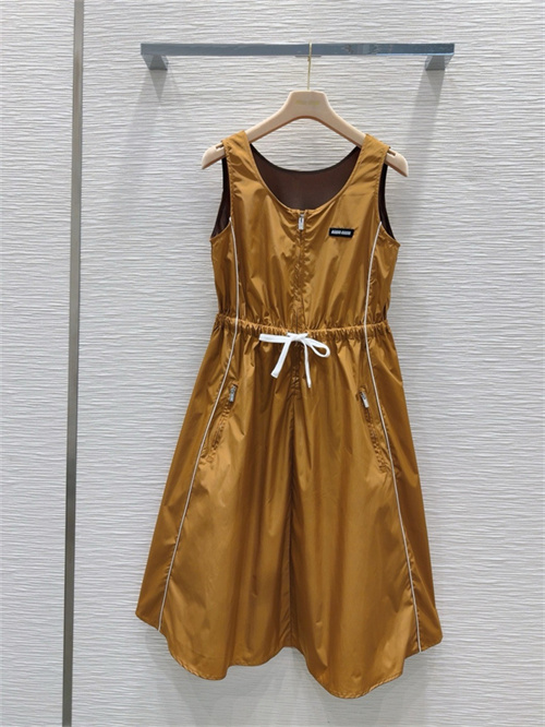 미우미우 민소매 원피스 M23502 2025/신상