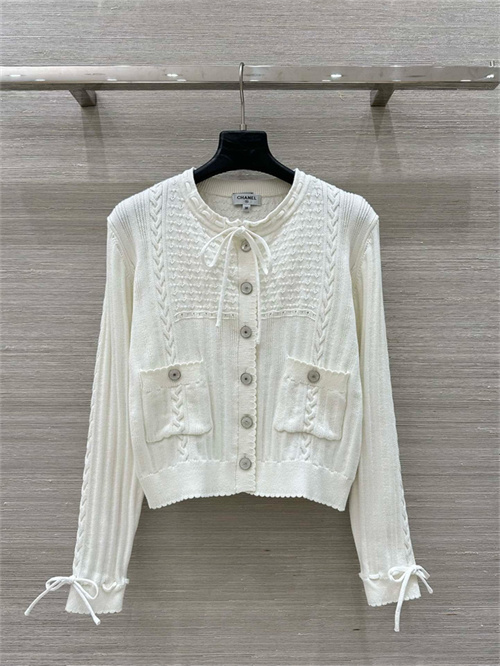 샤넬 긴팔 가디건 C42991 2025/신상