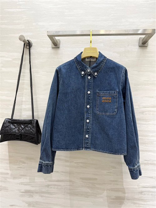 미우미우 데님 셔츠 M32605 2025/신상