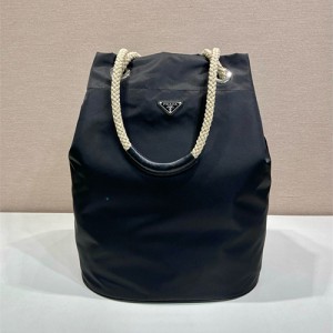 프라다 마리너 리나일론 토트백 2VG133 2025/신상