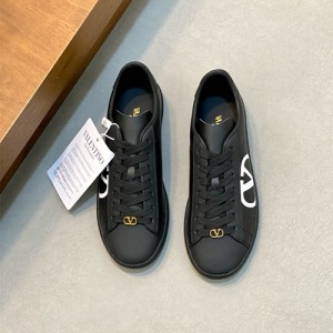 발렌티노 남성용 스니커즈 V91768-1 2025/신상