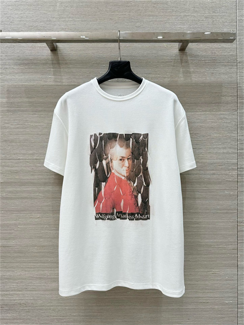 로에베 반팔 티셔츠 L31804 2025/신상