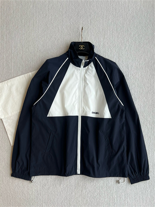 샤넬 트레이닝 세트 C33602 2025/신상