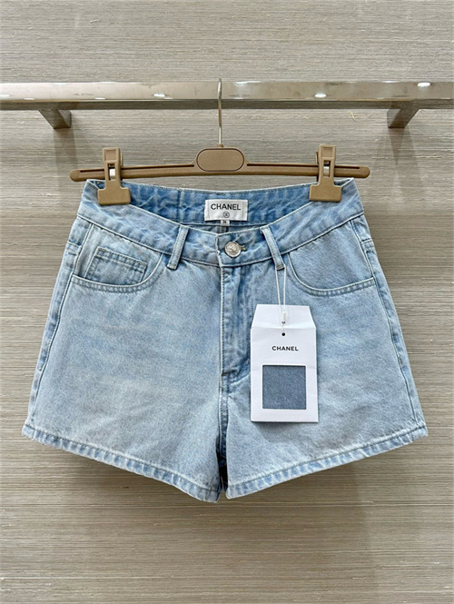샤넬 데님 반바지 C22607 2025/신상