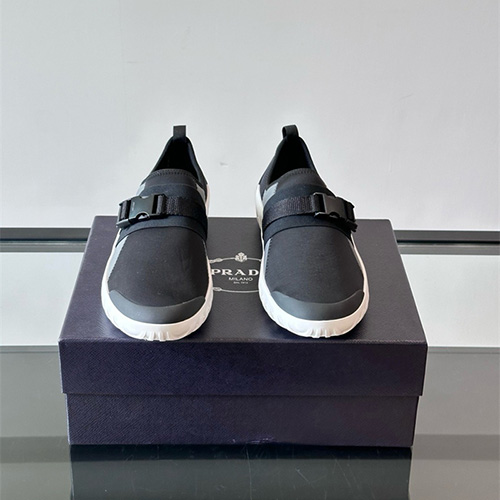 프라다 남성용 스니커즈 P98829-2 2025/신상