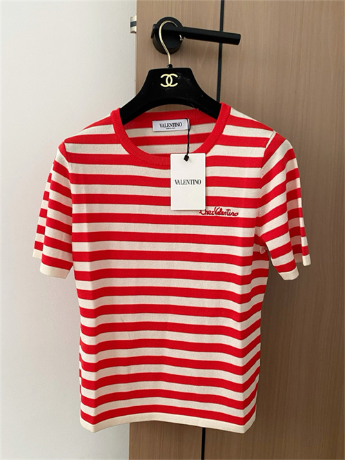발렌티노 반팔 티셔츠 V91951 2025/신상