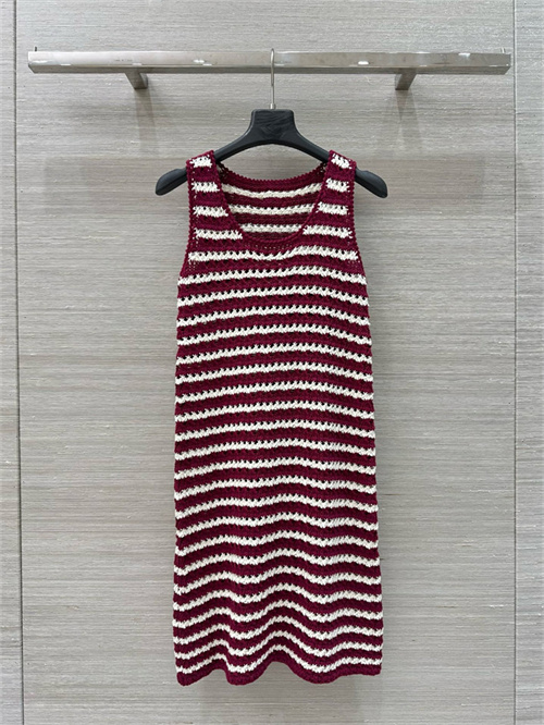 프라다 민소매 원피스 P62801 2025/신상