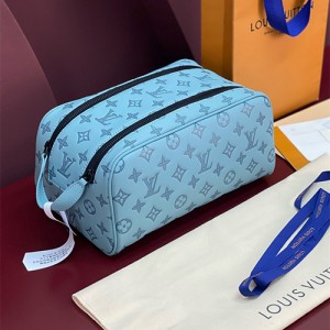 루이비통 파우치백 M82576 2025/신상