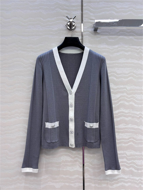 샤넬 긴팔 가디건 C42990 2025/신상