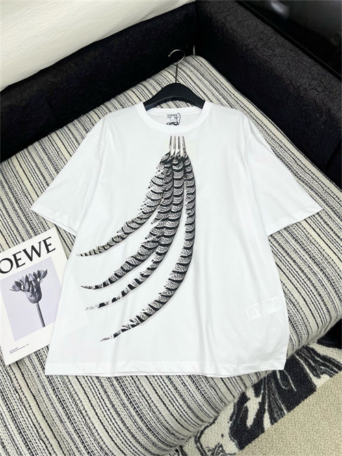 로에베 반팔 티셔츠 L51656 2025/신상