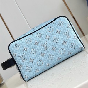 루이비통 락커 돕 키트 토일레트리 모노그램 스트랩 파우치백 M14839 2025/신상